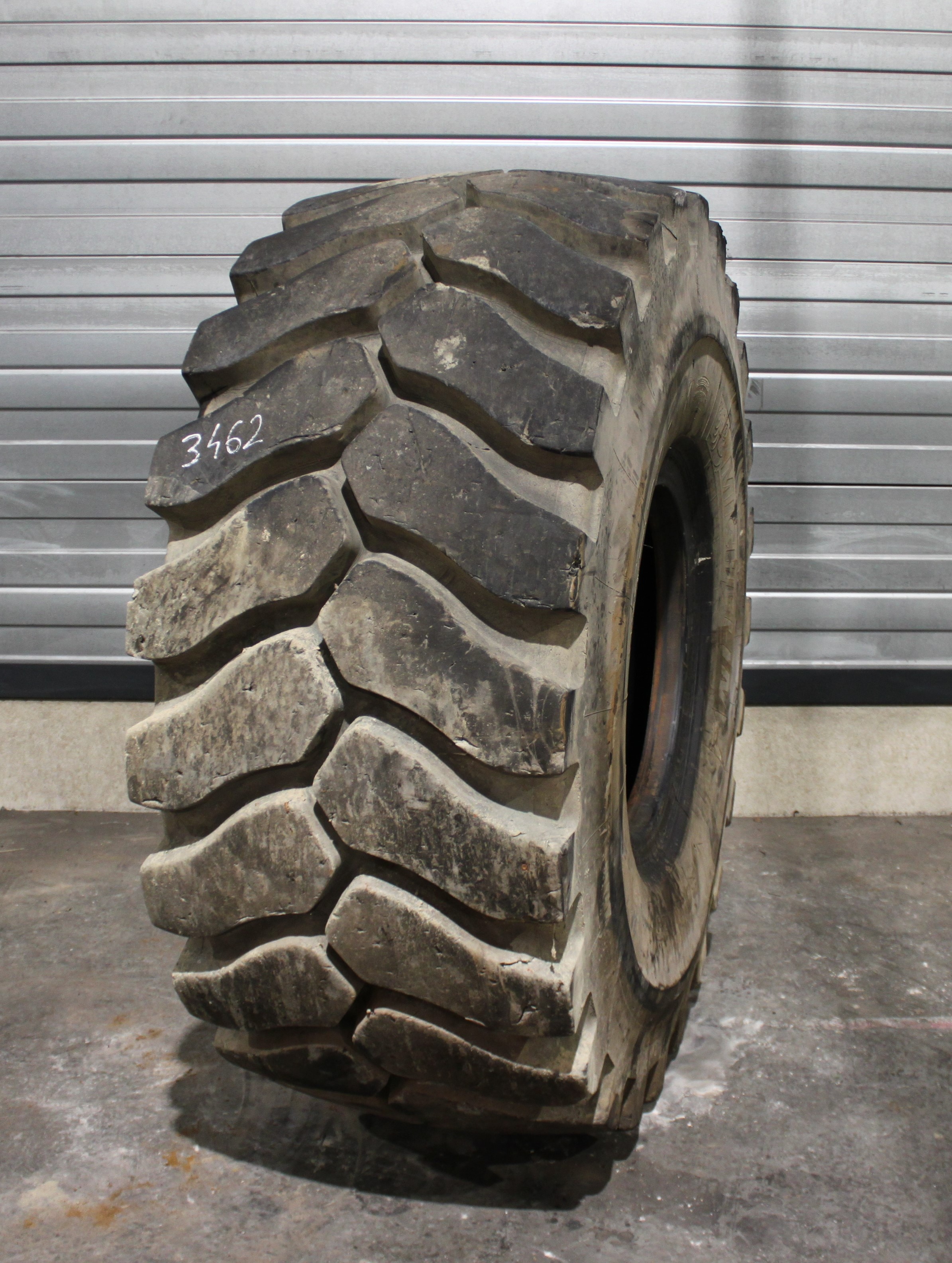 26 5R25 USED MICHELIN XLD D2 A L 5 TL 52MM 59 NO REP 3462 Heuver