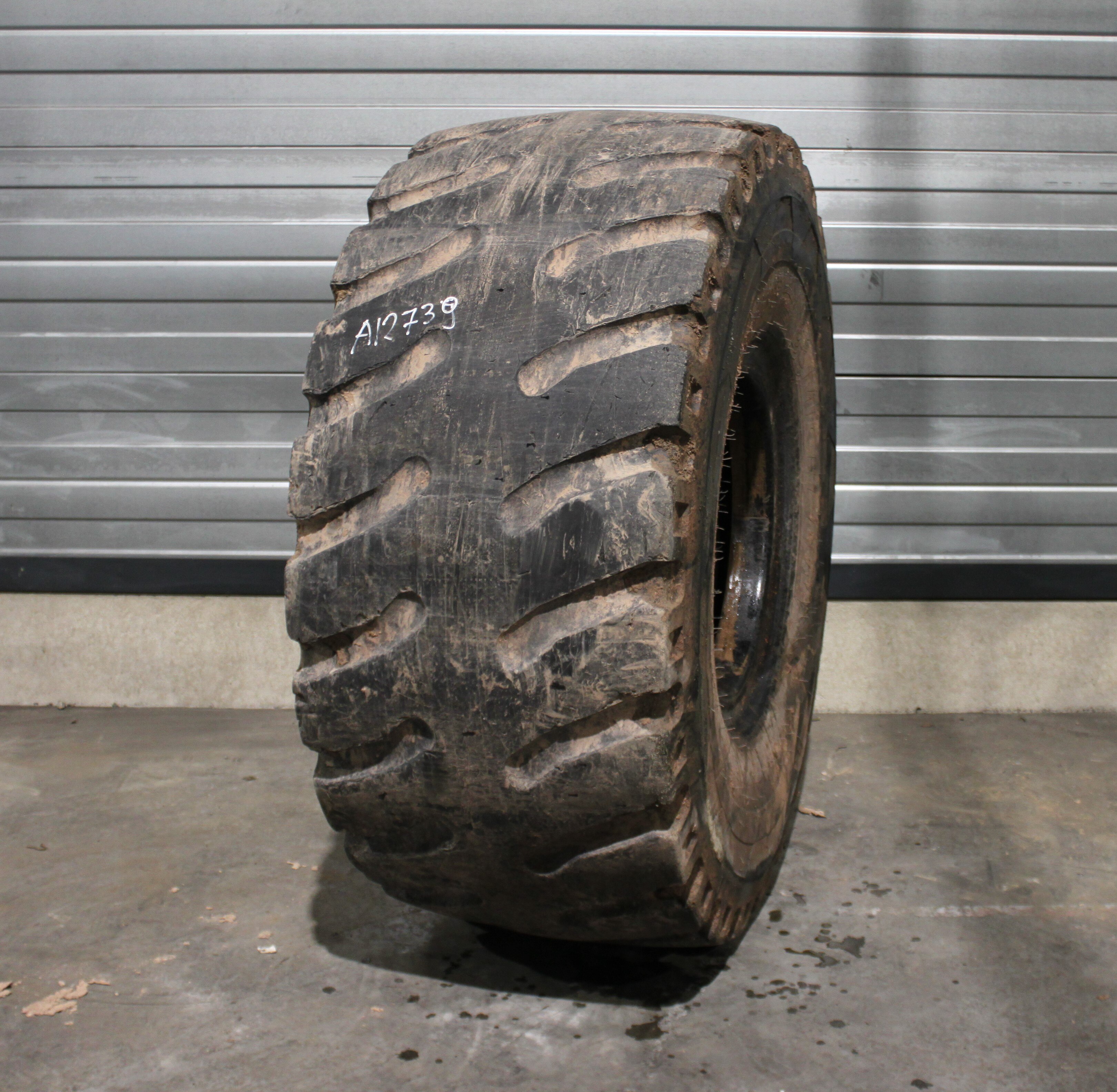 26 5R25 GEBRAUCHT MICHELIN XTXL 214A2 E 4 L 4 TL 25MM 46 NO REP