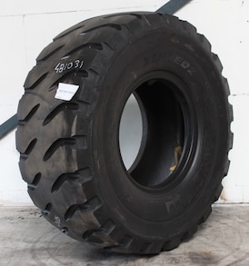 20.5R25 USED MICHELIN X MINE D2 ** L-5 TL 24MM 32% 4C14-31 1X REP + COSM REP + REGROOVED