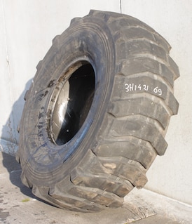 525/80R25 USED MICHELIN XLB 179E E-2 TL 16MM 67% 3H14-2169