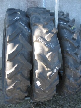 230/95R32 GEBRUIKT ALLIANCE 350 128D/131A8 TL H9941 20% ONGELIJK AFGESLETEN