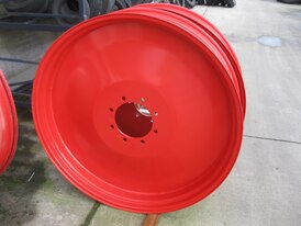 10-44 WHEEL USED RED 221-275-8 Ø21 ET+50 V6879 DEMO VAST