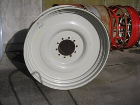 13-50 WIEL GEBRUIKT 281-335-10 A3 ET-50 V7014 VAST 1 KANT GELAST