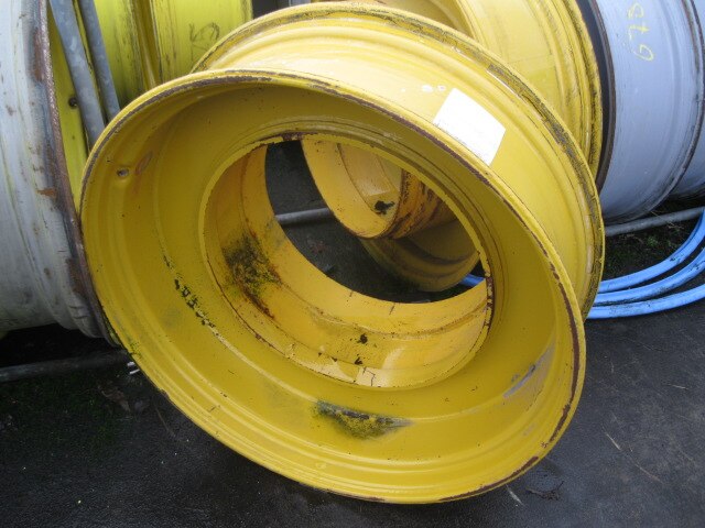 10x32/25 WHEEL USED YELLOW V6756 DL RING 535 VOLVO | Heuver