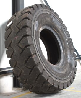 24.00R35 USED MICHELIN X-QUARRY ** E-4 TL 51MM 58% 2915 COSM REP