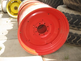 16-38 WHEEL USED FENDT RED 221-275-8 A3 ET-60 V7538 VAST 1 KANT GELAST
