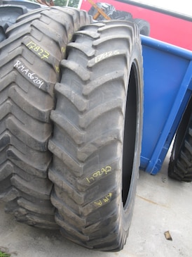 380/90R46 USED MICHELIN AGRIBIB RC 157A8/157B TL H17826 45% COW DUBBELLUCHT VOOR NAAST 38