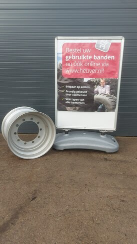 16-22.5 WIEL GEBRUIKT JANTSA ZILVER 281-335-10 A3 ET0 V7599 VAST 1 KANT GELAST