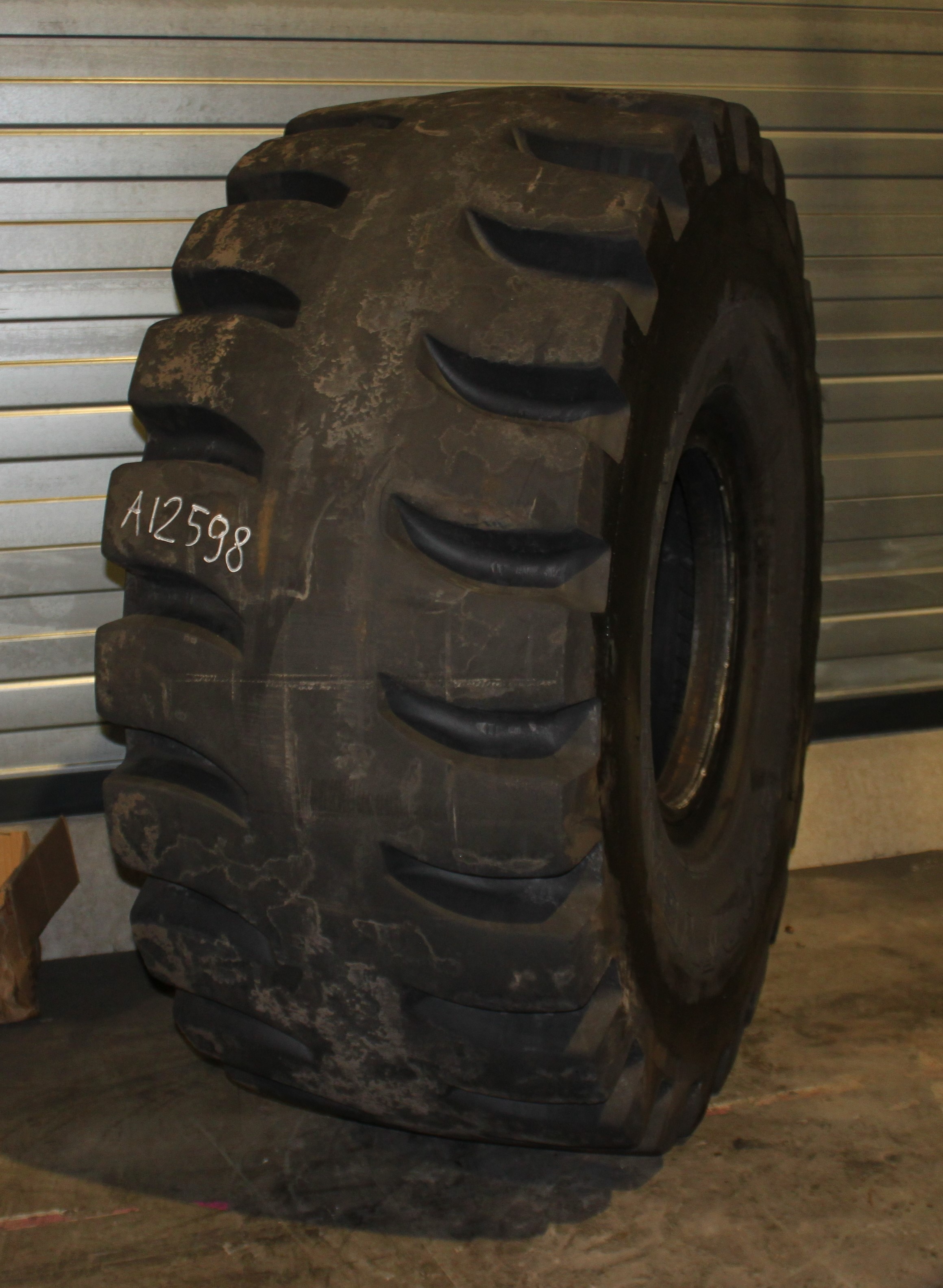 29.5R25 USED GOODYEAR RL5K 216A2 ** L5 TL 75MM 78 NO REP A12598 Heuver