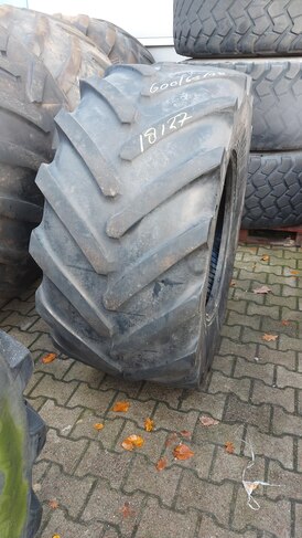 600/65R28 USED MICHELIN MACHXBIB 154D TL H18127 15% DOT 2617 SCHEEF AFGESLETEN