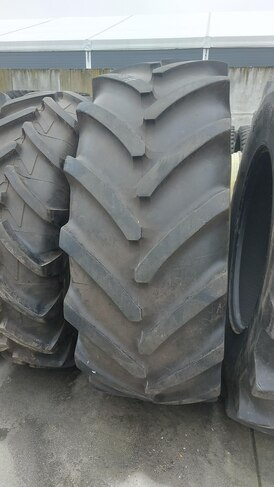 650/75R38 USED MICHELIN MACHXBIB 169A8/169B TL H18238, 63% DOT4815